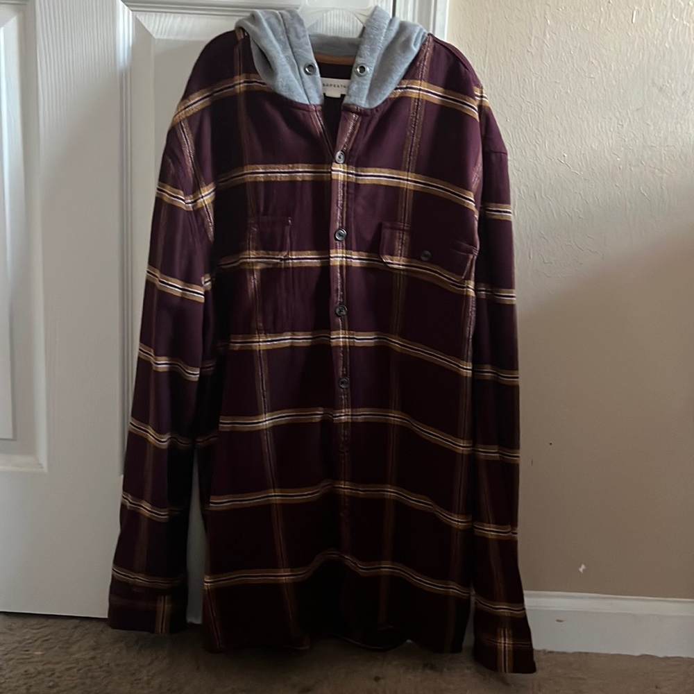 Men’s large plaid jacket